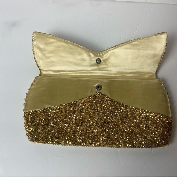 La Regale LTD Vintage Gold Bead and Sequin Clutch - Picture 4 of 10
